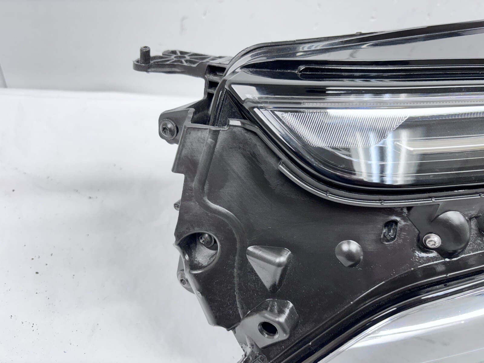 OEM 2022 2023 2024 chevy equinox led front left oem headlight 86517974 - Image 12