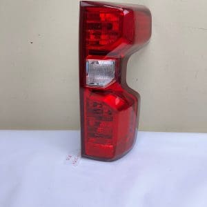 2019 2020 2021 2022 2023 CHEVY SILVERADO HALOGEN REAR RIGHT OEM TAIL LIGHT