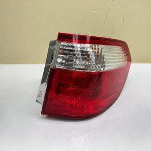 2005 2006 2007 HONDA ODYSSEY HALOGEN REAR RIGHT OEM TAIL LIGHT