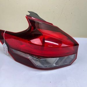 2018 2019 2020 NISSAN KICKS HALOGEN REAR  LEFT OEM TAIL LIGHT