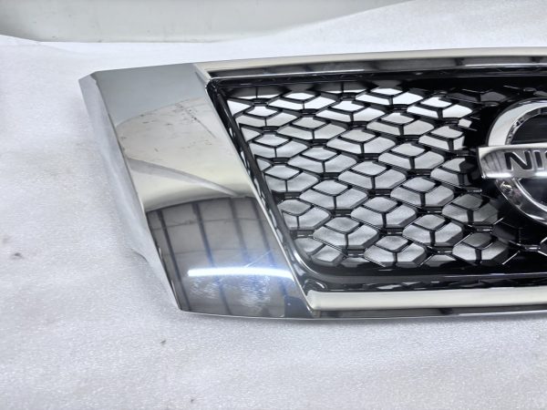 🎈 NEW OEM 2013 2014 2015 2016 NISSAN PATHFINDER FRONT GRILLE 62310-3KA0B - Image 7