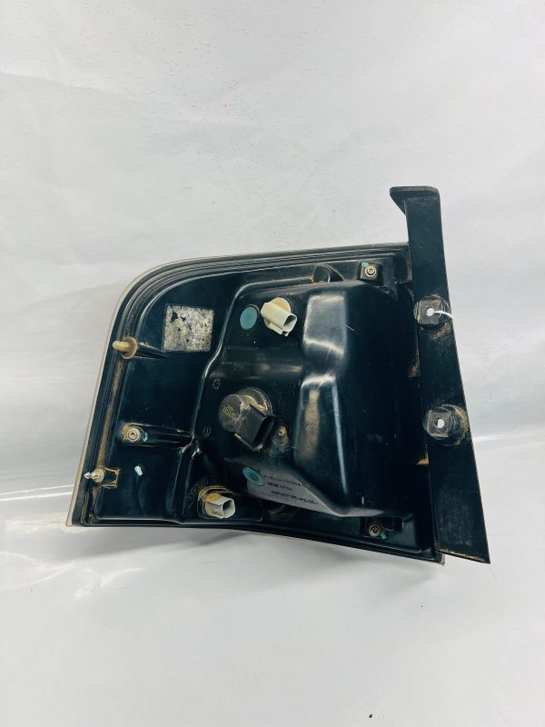 2007 2008 2009 2010 FORD EDGE REAR RIGHT OEM TAIL LIGHT - Image 11
