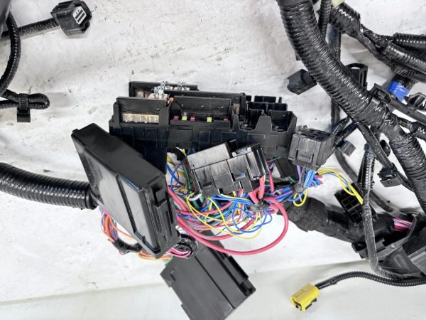 OEM 2020 2021 2022 HONDA CRV TOURING MAIN WIRE HARNESS 32200-tla-a647 GENUINE - Image 6
