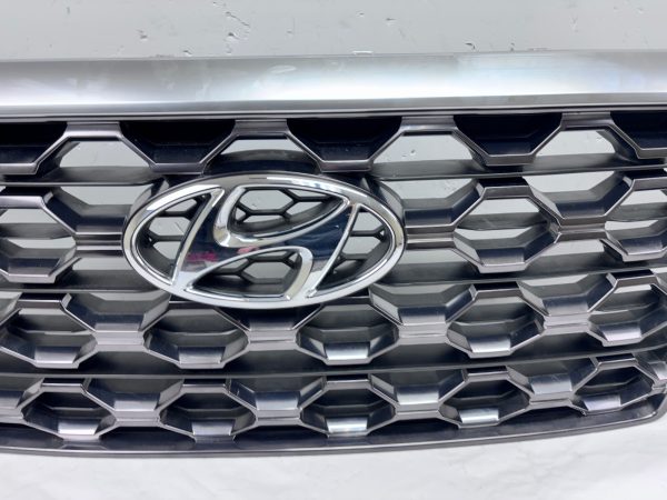 86366-S2100  2019 2020 HYUNDAI SANTA FE FRONT OEM GRILLE - Image 6