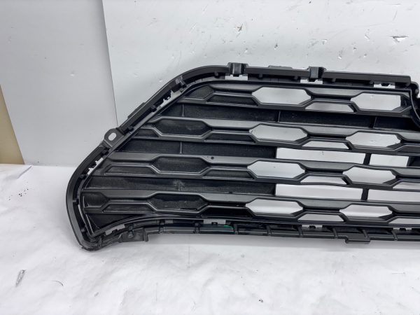 2019 2020 2021 2022 2023 2024 TOYOTA RAV4 BLACK FRONT UPPER  OEM GRILLE - Image 9