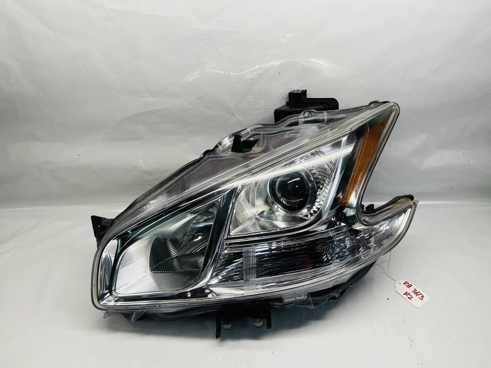 ALL TABS 2009 2010 2011 2012 2013 2014 NISSAN MAXIMA FRONT LEFT HEADLIGHT