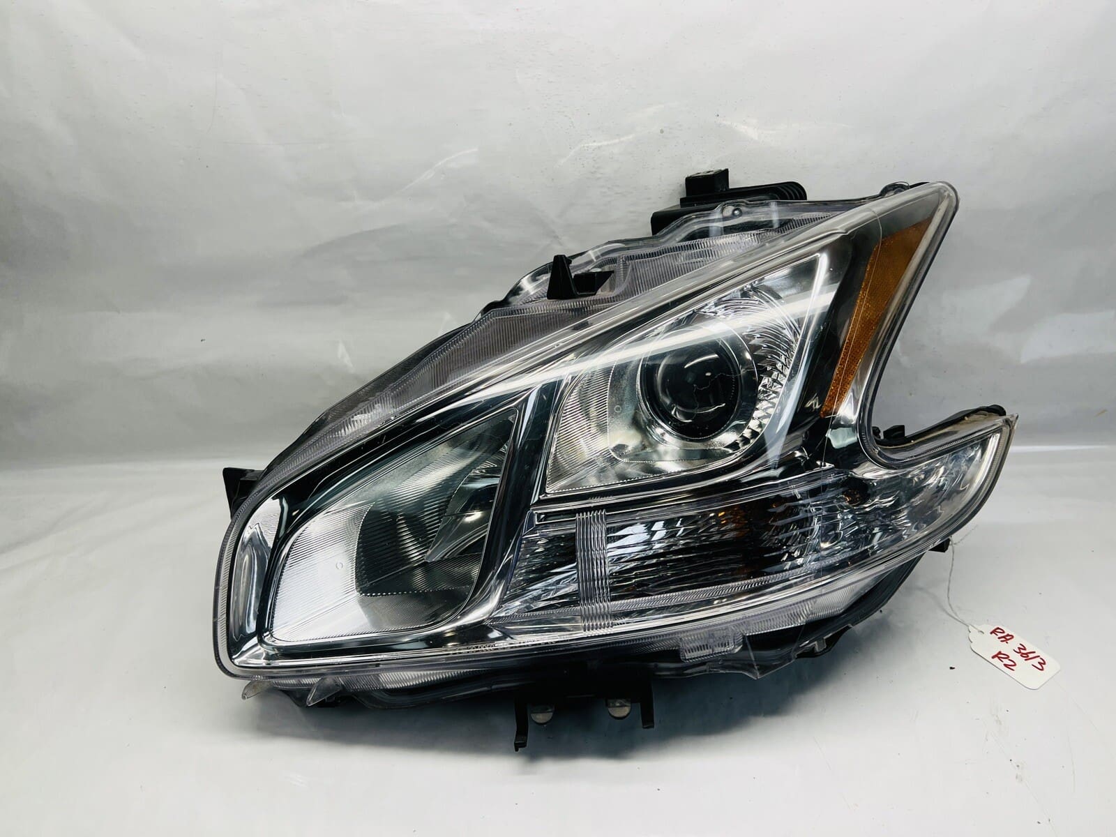 ALL TABS 2009 2010 2011 2012 2013 2014 NISSAN MAXIMA FRONT LEFT HEADLIGHT - Image 2