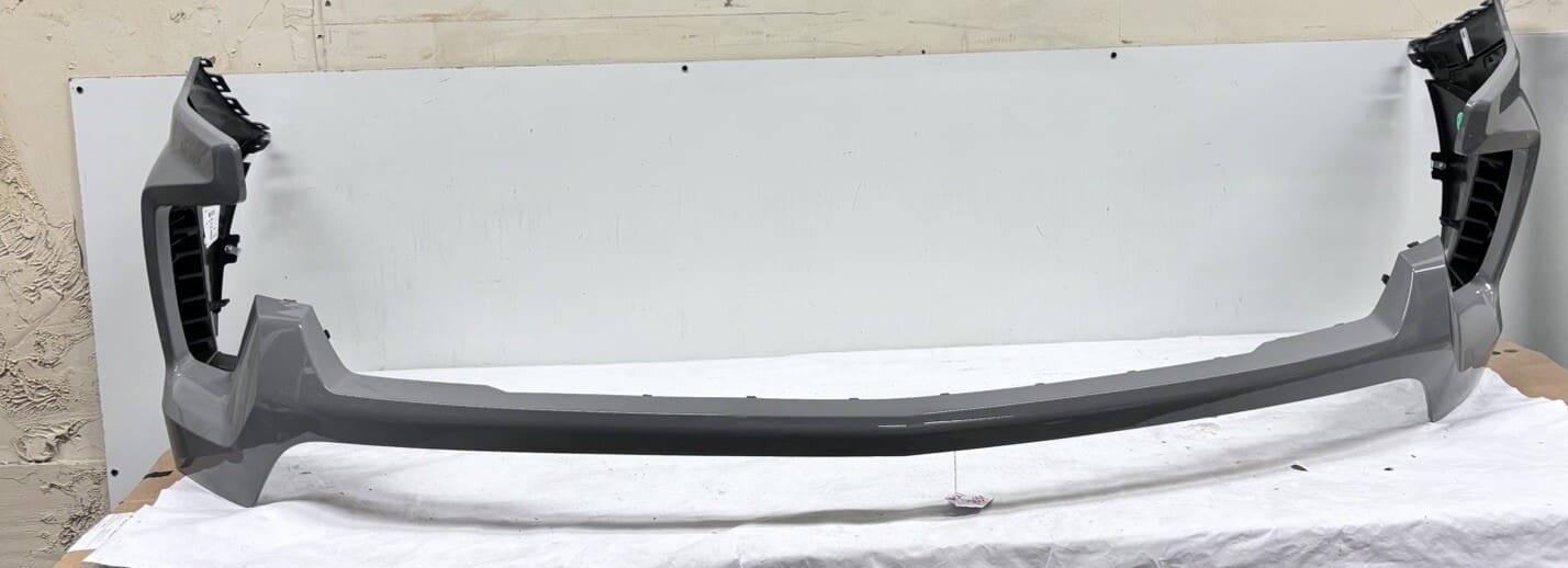 🎈🎈 OEM 2022 2023 2024 CHEVY SILVERADO 1500 FRONT UPPER BUMPER 84869623