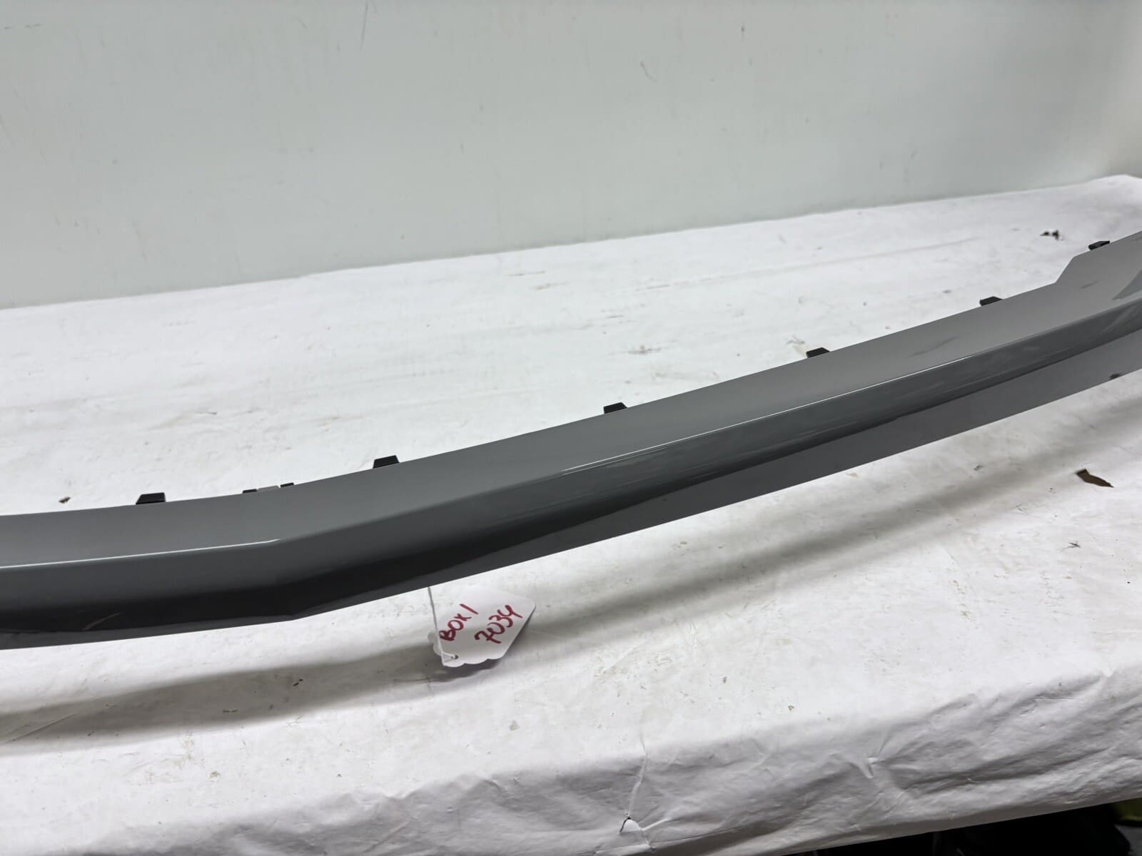 🎈🎈 OEM 2022 2023 2024 CHEVY SILVERADO 1500 FRONT UPPER BUMPER 84869623 - Image 8