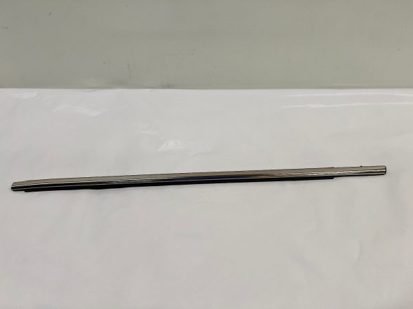 75740-06190  2018-2021 2022 2023 toyota camry rear left door belt molding oem