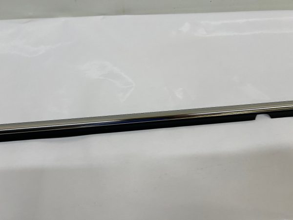 75730-06110  2012 2013 2014 toyota camry rear right door belt molding oem - Image 4