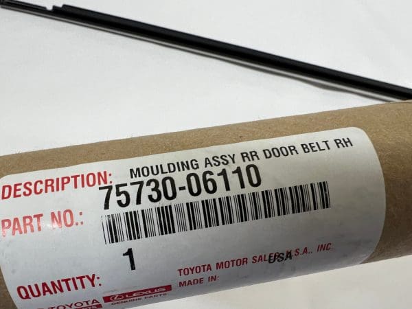 75730-06110  2012 2013 2014 toyota camry rear right door belt molding oem - Image 10