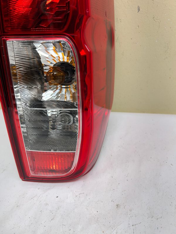 🎈2014 2015 2016 2017 2018 2019 2020 2021 NISSAN FRONTIER RIGHT OEM TAIL LIGHT - Image 10