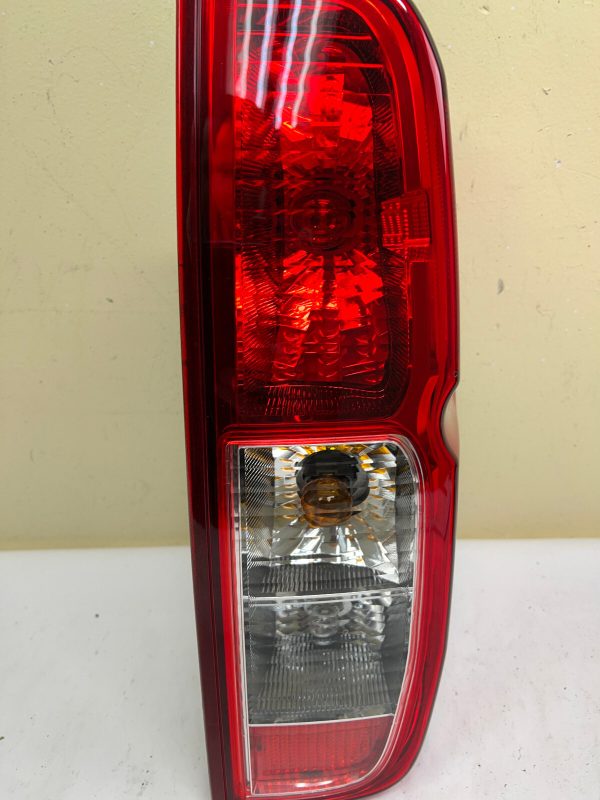 🎈2014 2015 2016 2017 2018 2019 2020 2021 NISSAN FRONTIER RIGHT OEM TAIL LIGHT - Image 13