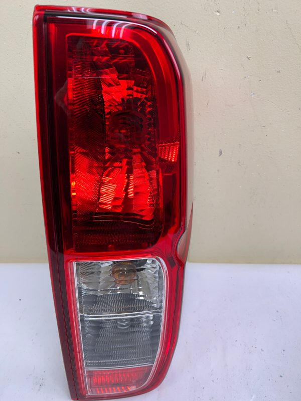 🎈2014 2015 2016 2017 2018 2019 2020 2021 NISSAN FRONTIER RIGHT OEM TAIL LIGHT - Image 14