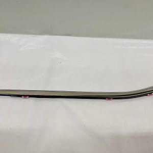 84842450  2019 2020 2021 2022 2023 gmc sierra rear left door belt molding oem