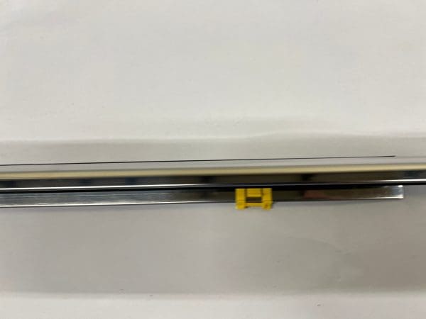 75720-0e100 2020-2022 2023 toyota highlander front left door belt molding oem - Image 4
