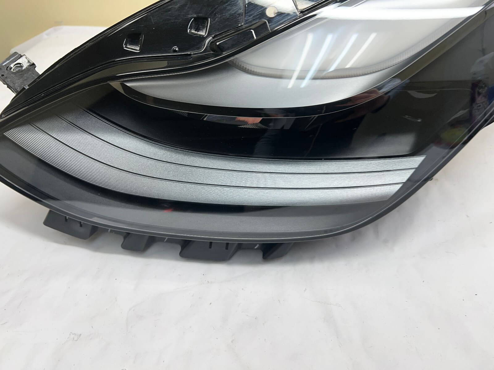 2021 2022 2023 TESLA 3 Y LED PROJECTOR MATRIX LEFT OEM HEADLIGHT 1514952-00-C - Image 8