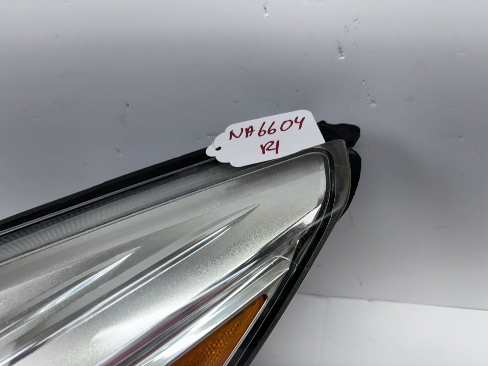 2013 2014 2015 2016 ford escape halogen front left oem headlight - Image 4