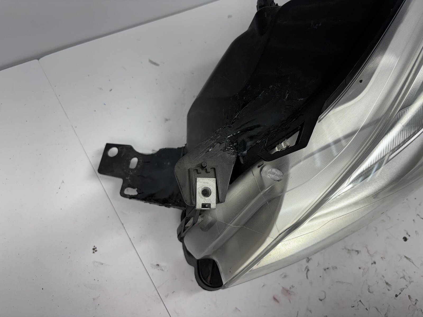 2013 2014 2015 2016 ford escape halogen front left oem headlight - Image 19