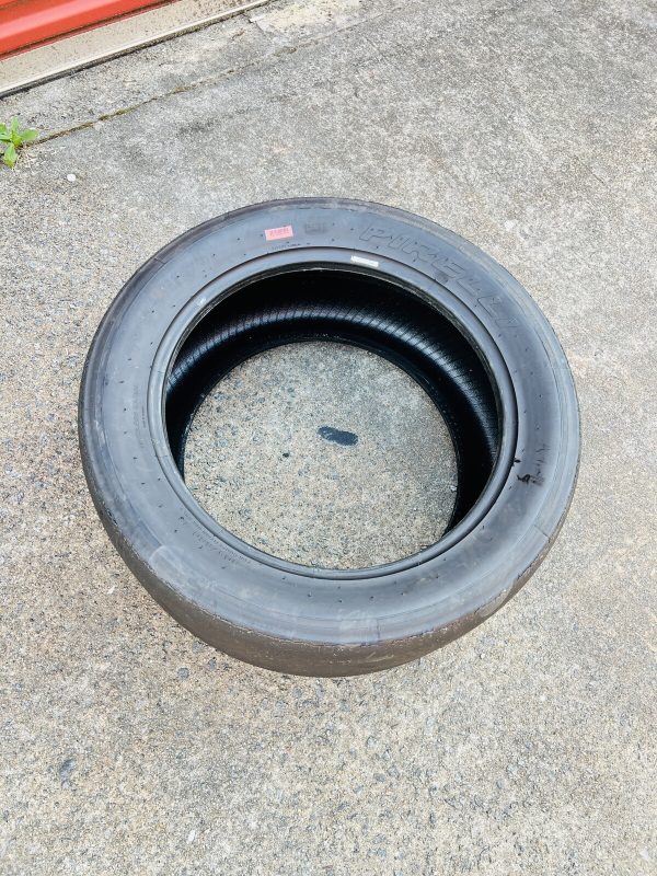PIRELLI RACING TIRE REAR PORSCHE GT4 305/680-18 TIRE NICE TIRE ONLY 1