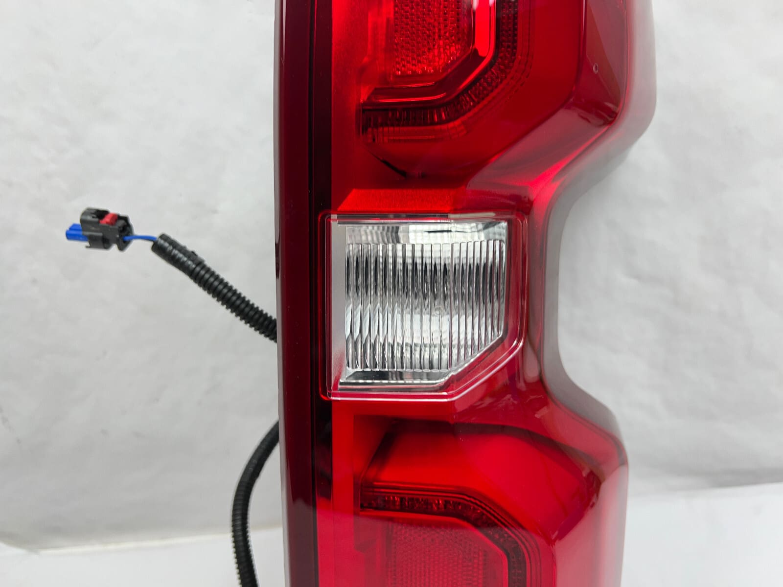2019-2022 2023 2024 chevy silverado 1500 led rear right oem tail light 85115894 - Image 5