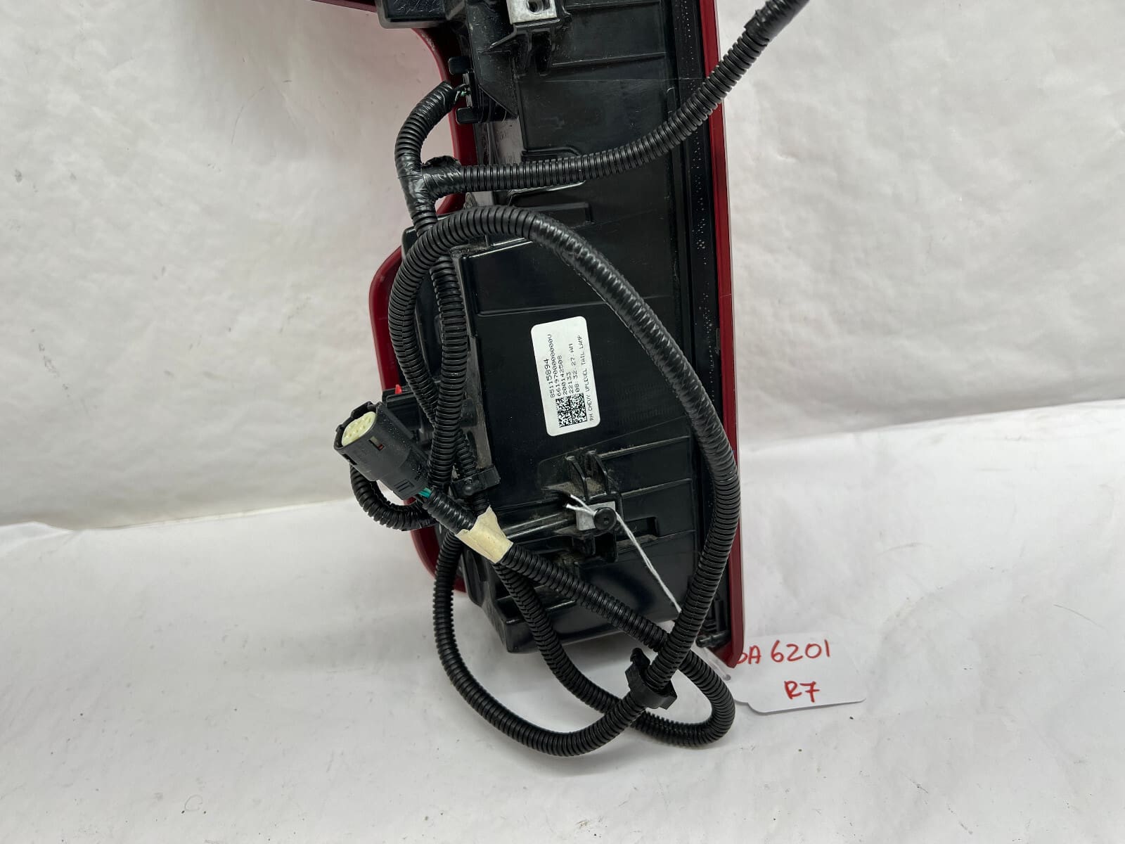 2019-2022 2023 2024 chevy silverado 1500 led rear right oem tail light 85115894 - Image 14