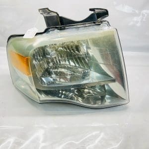 2007 2008 2009 2010 2011 2012 2013 2014 FORD EXPEDITON  RIGHT OEM HEADLIGHT