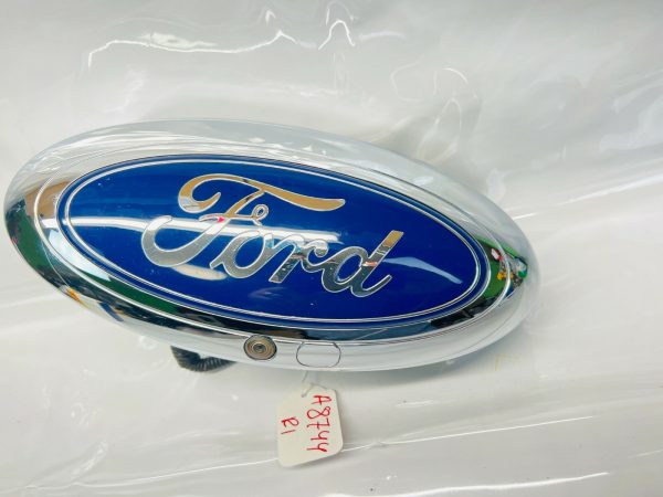 JL1B8B262AD 2018 2019 2020 FORD EXPEDITION FRONT OEM GRILLE EMBLEM CAMERA WASHER