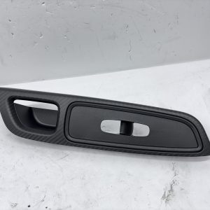 2020-2024 NISSAN VERSA FRONT RIGHT DOOR POWER WINDOW SWITCH BEZEL 80960-5ef1a