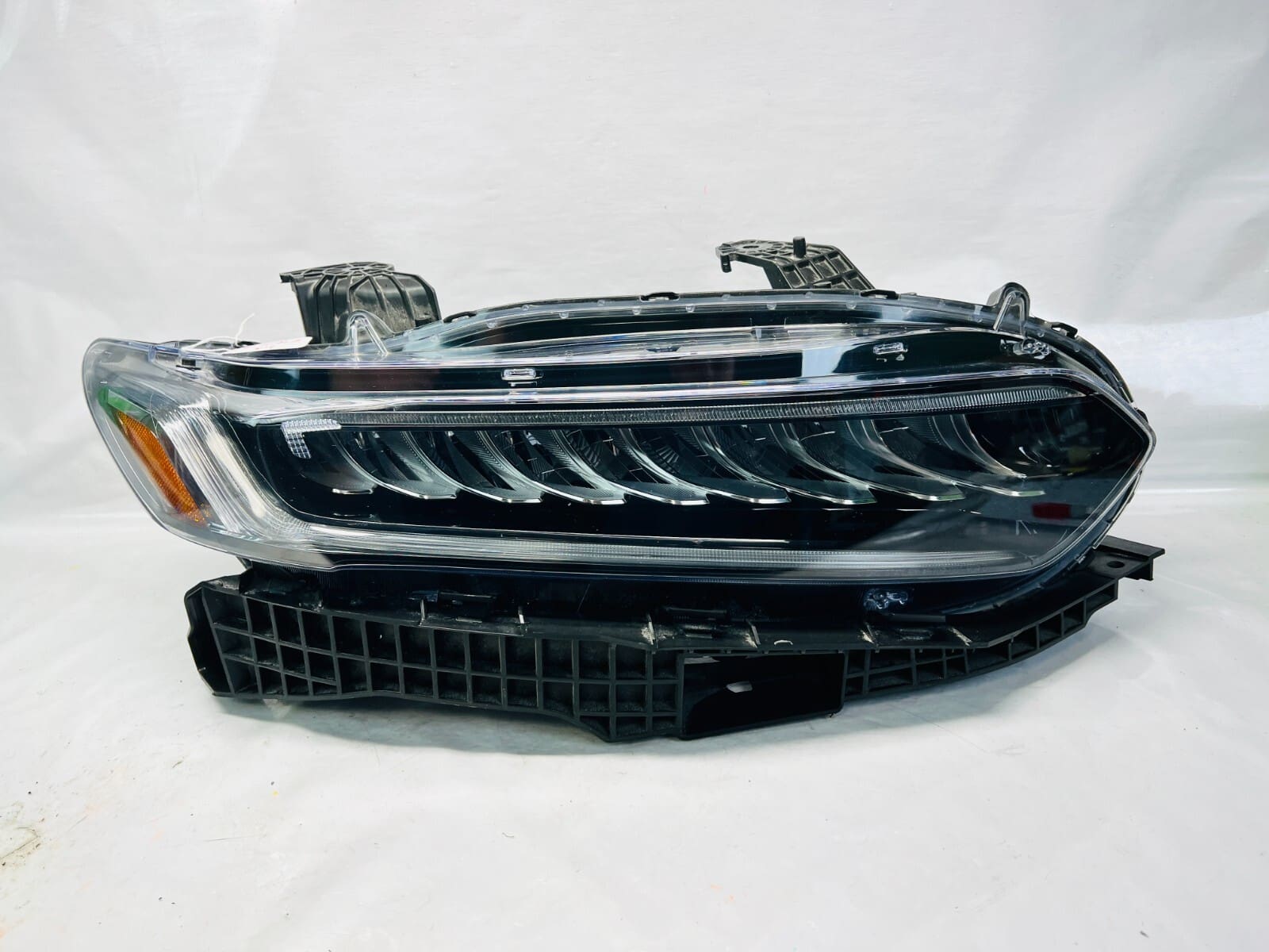 2018 2019 2020 2021 2022 HONDA ACCORD HYBRID TOURING FULL LED RH OEM HEADLIGHT