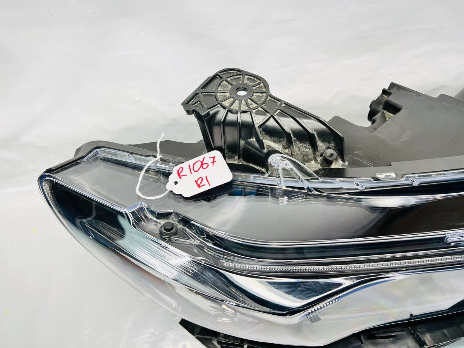 2018 2019 2020 2021 2022 HONDA ACCORD HYBRID TOURING FULL LED RH OEM HEADLIGHT - Image 7