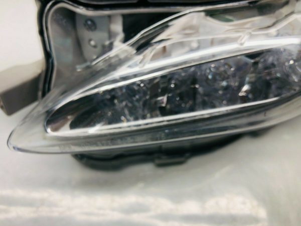2017 2018 2019 TOYOTA COROLLA LED FRONT LEFT OEM RUNNING LIGHT FOG LIGHT - Image 5
