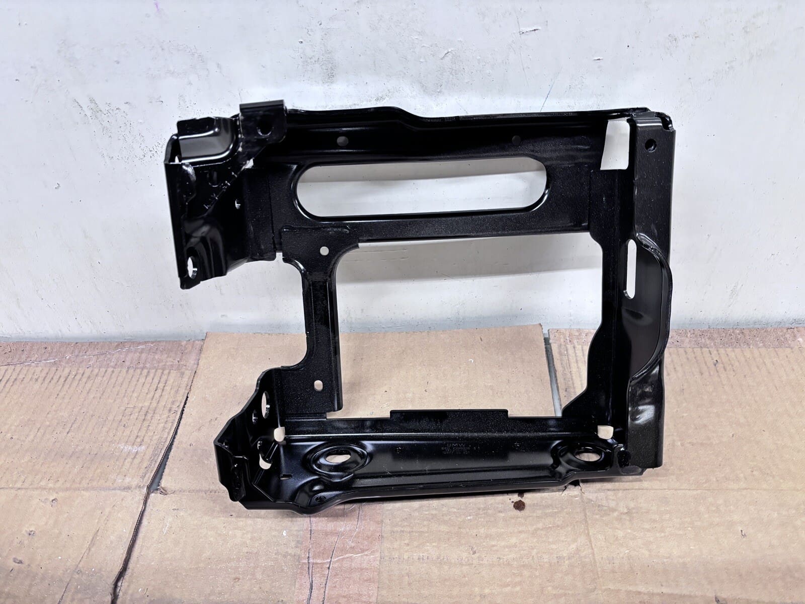 OEM 51117399916 2018-2024 BMW X4 X3 FRONT BUMPER RIGHT CRASH REINFORCEMENT - Image 12