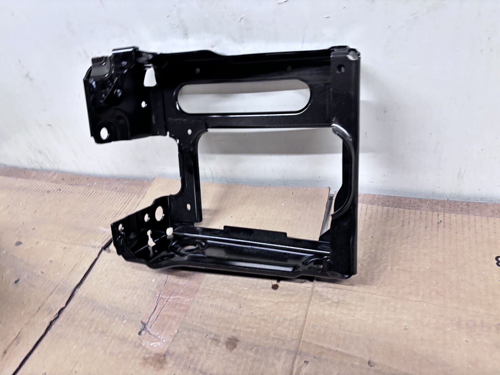 OEM 51117399916 2018-2024 BMW X4 X3 FRONT BUMPER RIGHT CRASH REINFORCEMENT - Image 13