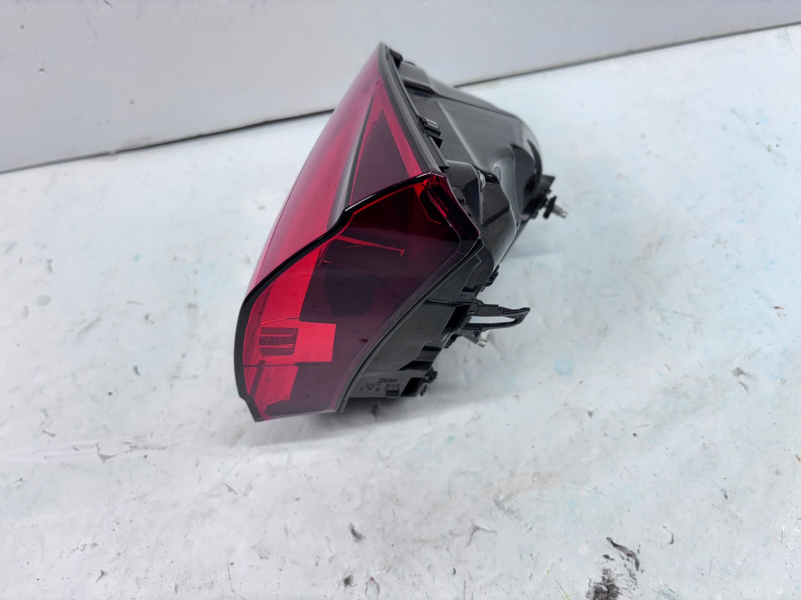 7P5945308G 2015 2016 2017 2018 PORSCHE CAYENNE LED REAR RIGHT OEM TAIL LIGHT - Image 10