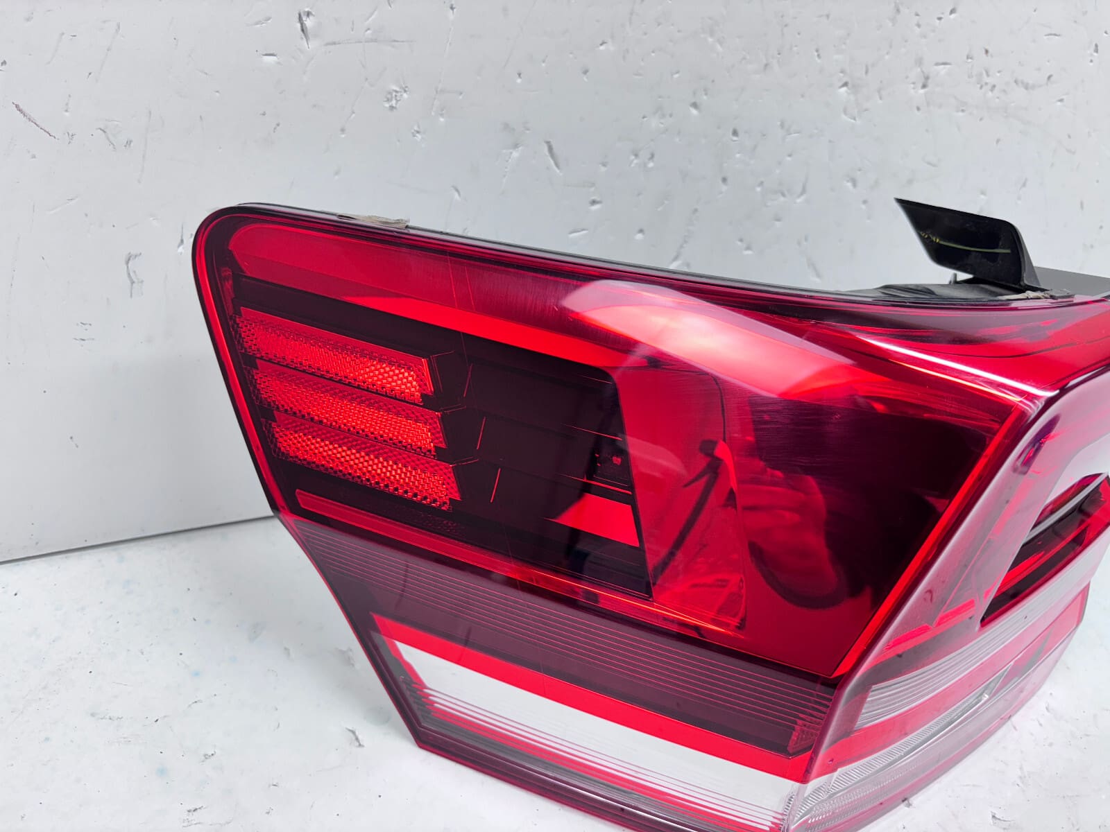 NICE 3CN945095B 2018 2019 2020 VW ATLAS LED REAR LEFT OEM TAIL LIGHT - Image 14