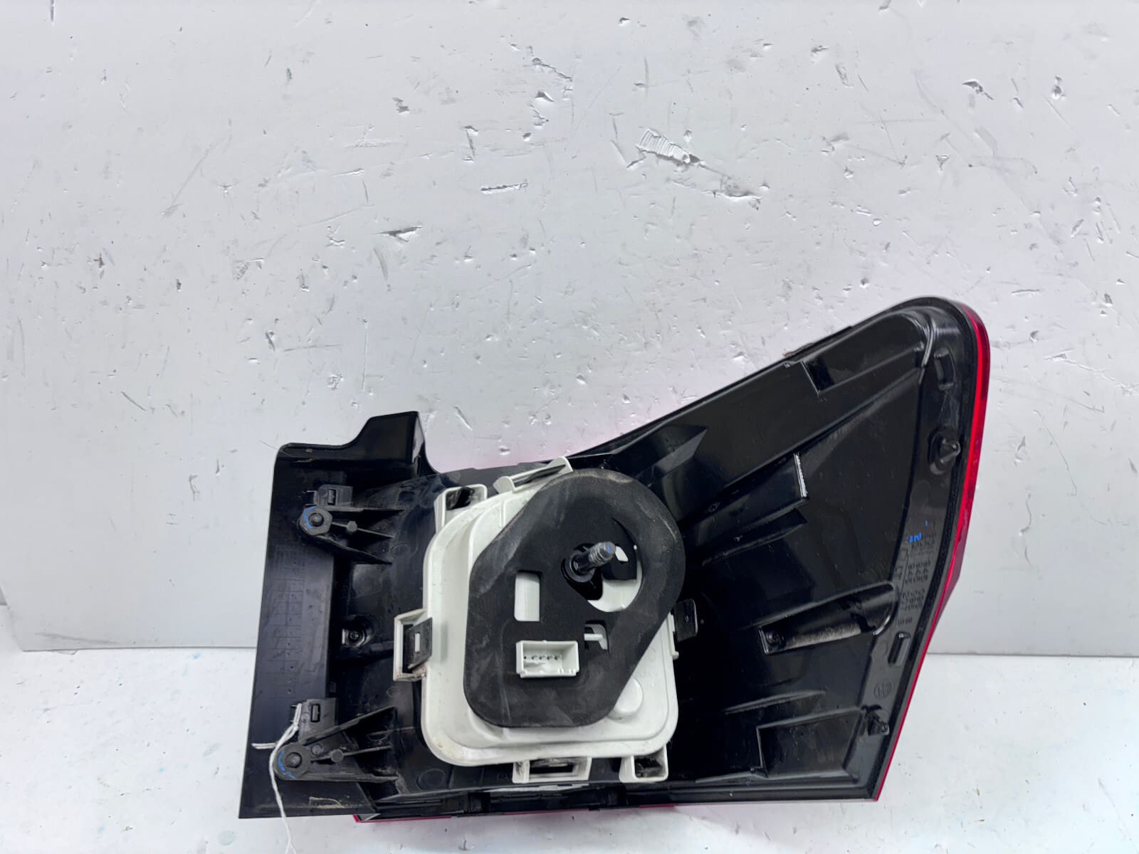 NICE 3CN945095B 2018 2019 2020 VW ATLAS LED REAR LEFT OEM TAIL LIGHT - Image 17