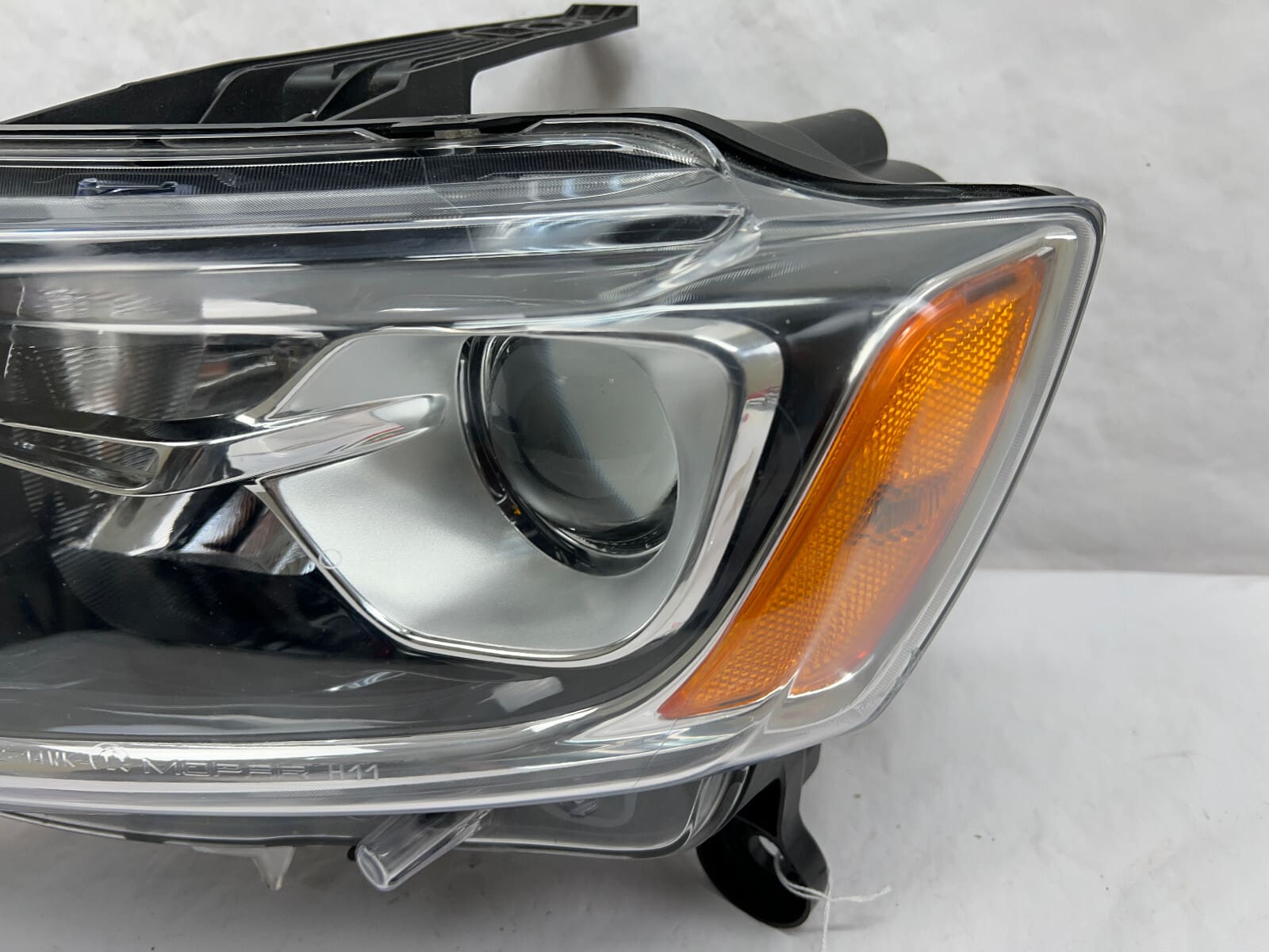 2014 2015 2016 jeep grand cherokee front left oem headlight 68110997ab - Image 3