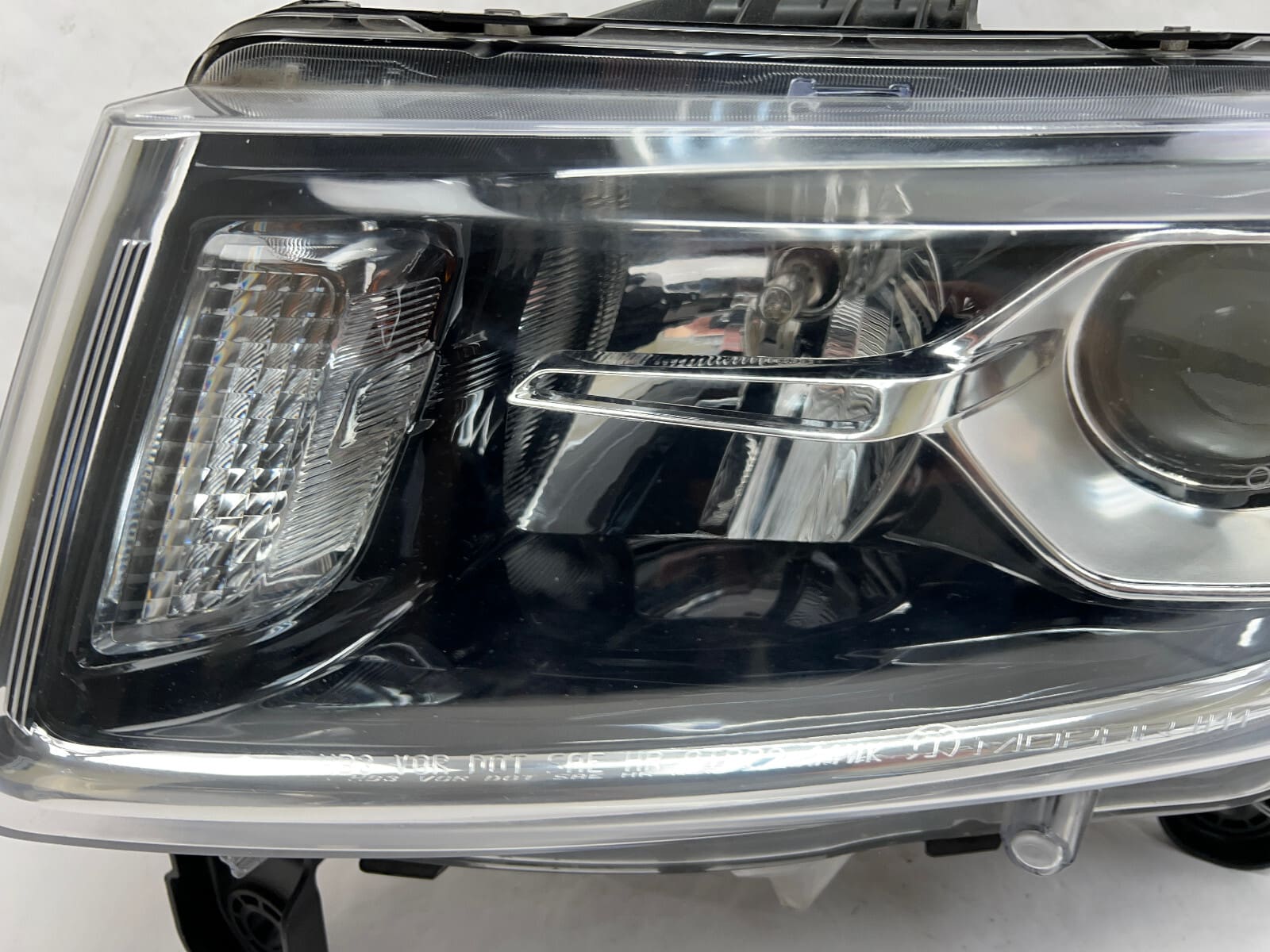 2014 2015 2016 jeep grand cherokee front left oem headlight 68110997ab - Image 8