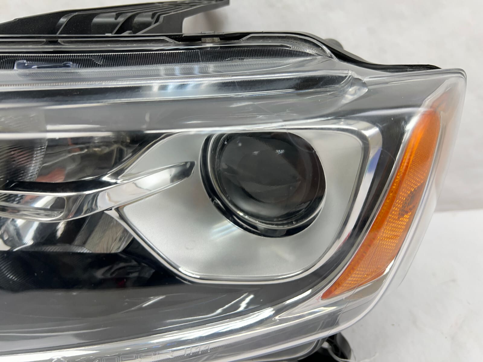 2014 2015 2016 jeep grand cherokee front left oem headlight 68110997ab - Image 9