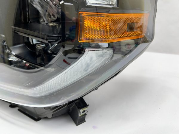 2018 2019 2020 2021 toyota tundra led black bezel front left oem headlight - Image 4