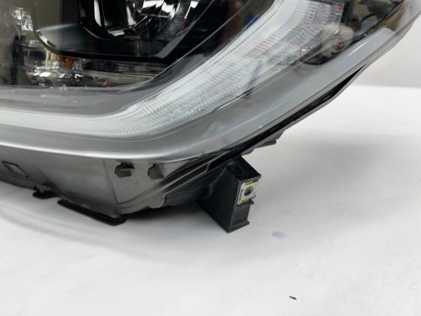2018 2019 2020 2021 toyota tundra led black bezel front left oem headlight - Image 5