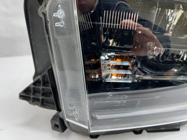 2018 2019 2020 2021 toyota tundra led black bezel front left oem headlight - Image 11