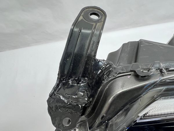 2018 2019 2020 2021 toyota tundra led black bezel front left oem headlight - Image 15