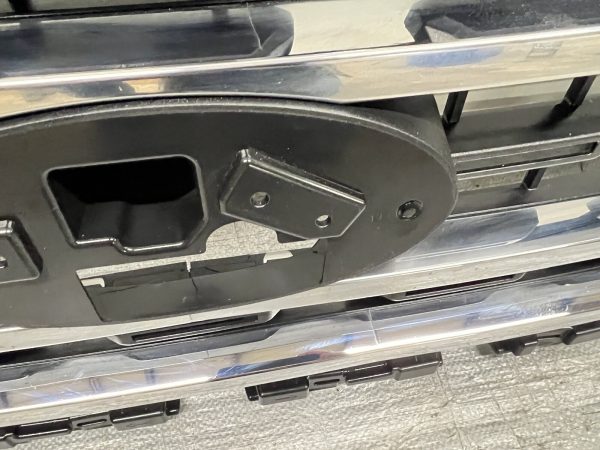 2021 2022 2023 FORD F150 CHROME FRONT OEM GRILLE GENUINE ML348200CFSMAS damaged - Image 10