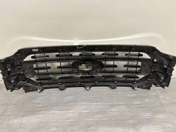 2021 2022 2023 FORD F150 CHROME FRONT OEM GRILLE GENUINE ML348200CFSMAS damaged - Image 14