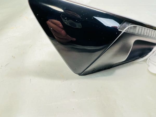 112510677B 2017 2018 19 2020 TESLA MODEL 3 FRONT LEFT FENDER CAMERA TURN SIGNAL - Image 2