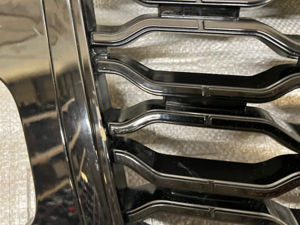 2018 2019 2020 2021 Land Rover Range Rover Vogue L405 Front Oem Grille - Image 11