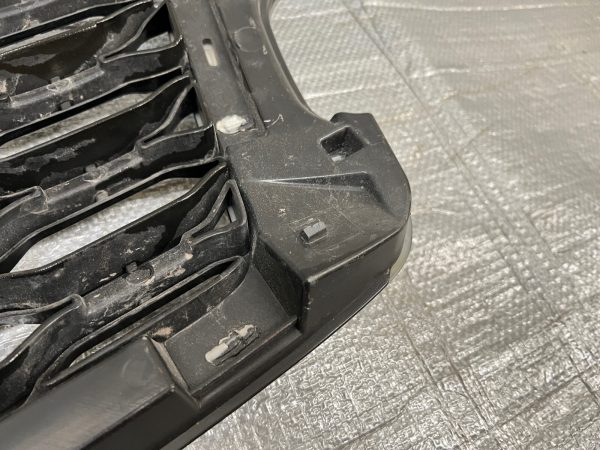 2018 2019 2020 2021 Land Rover Range Rover Vogue L405 Front Oem Grille - Image 16